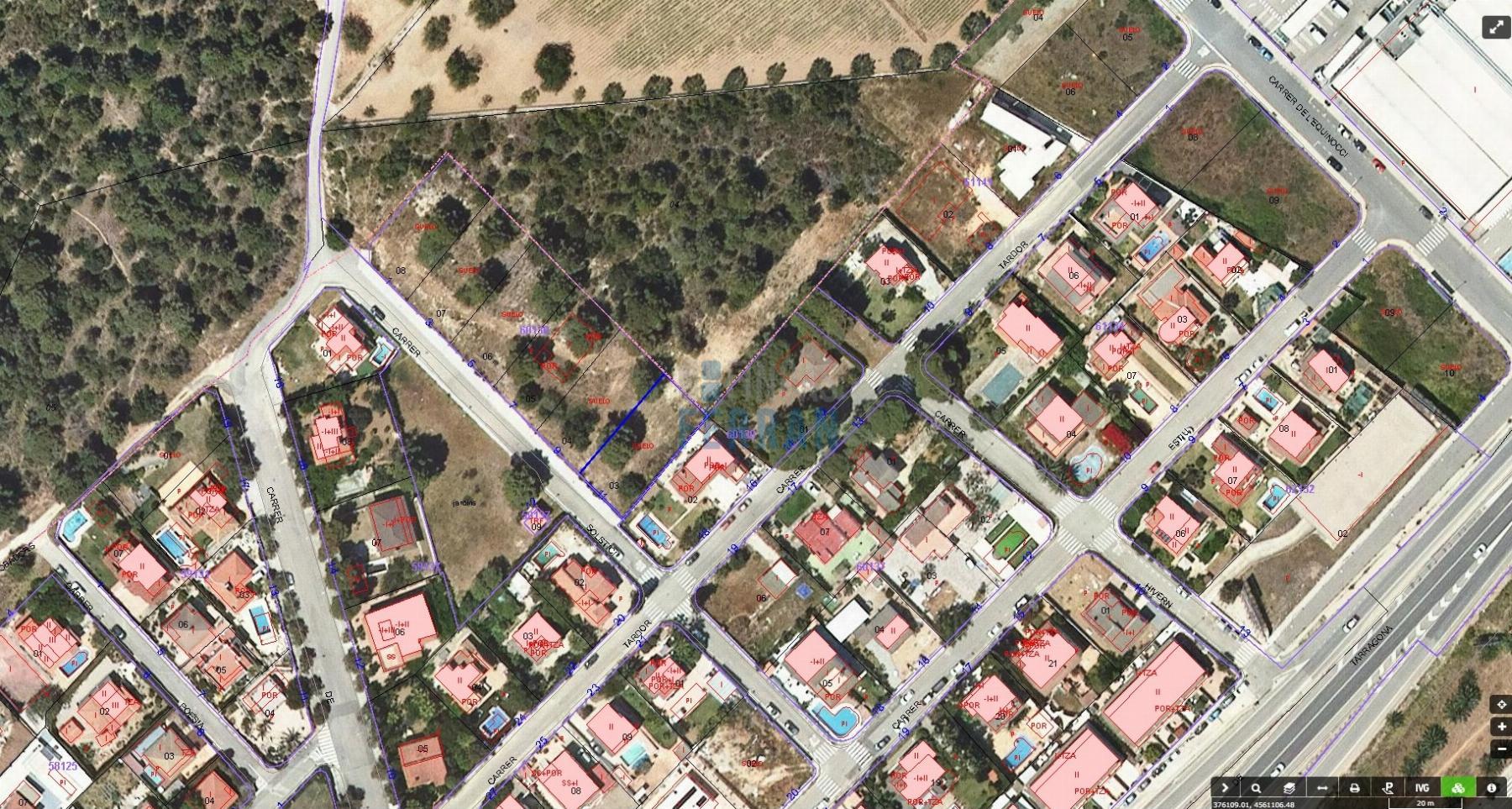 Venta de terreno en Coma - Ruga