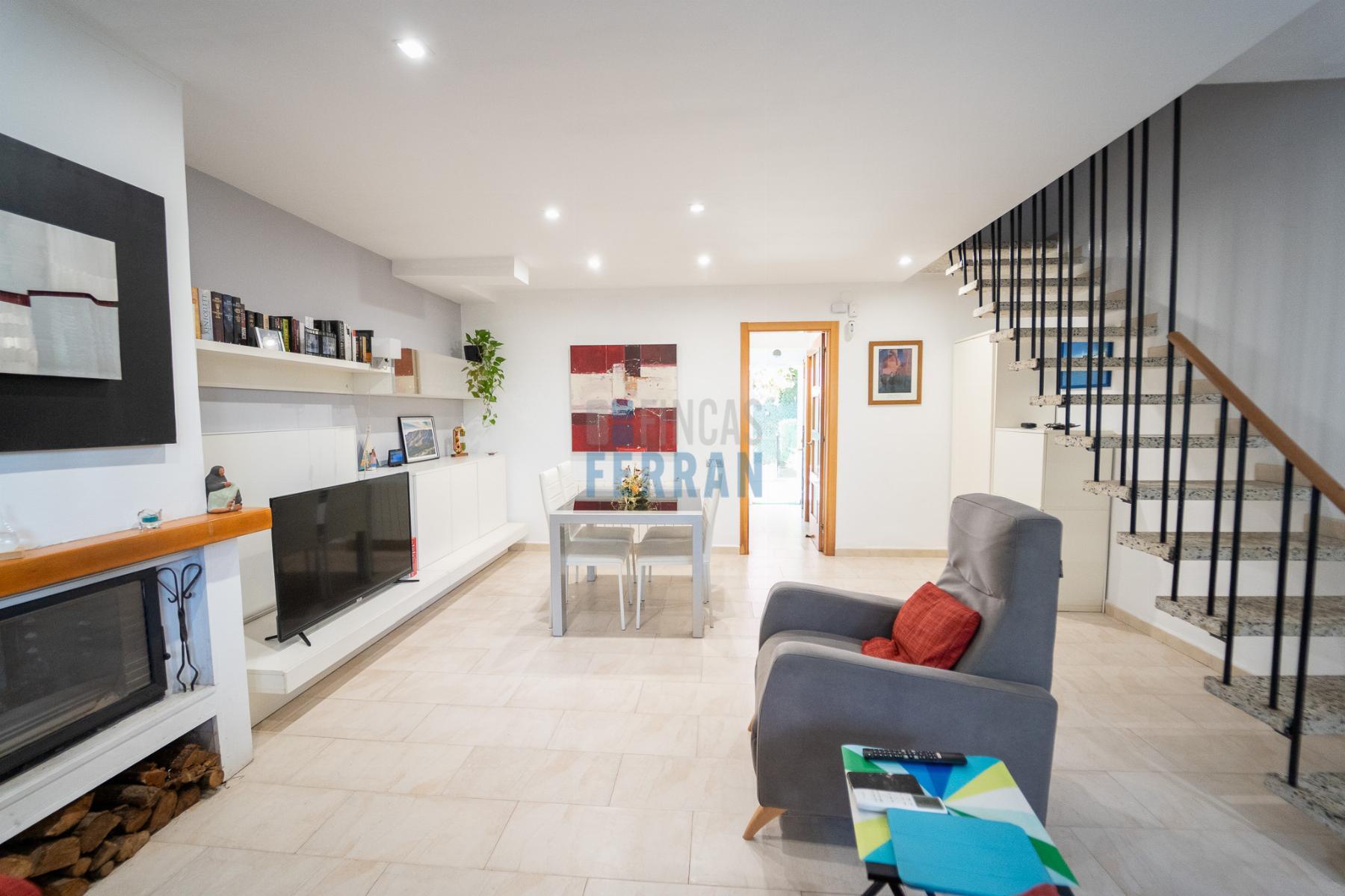 Venta de casa en Coma - Ruga