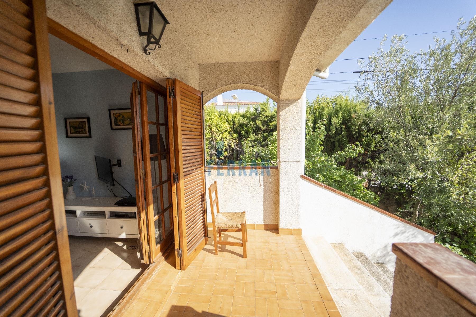 Venta de casa en Coma - Ruga