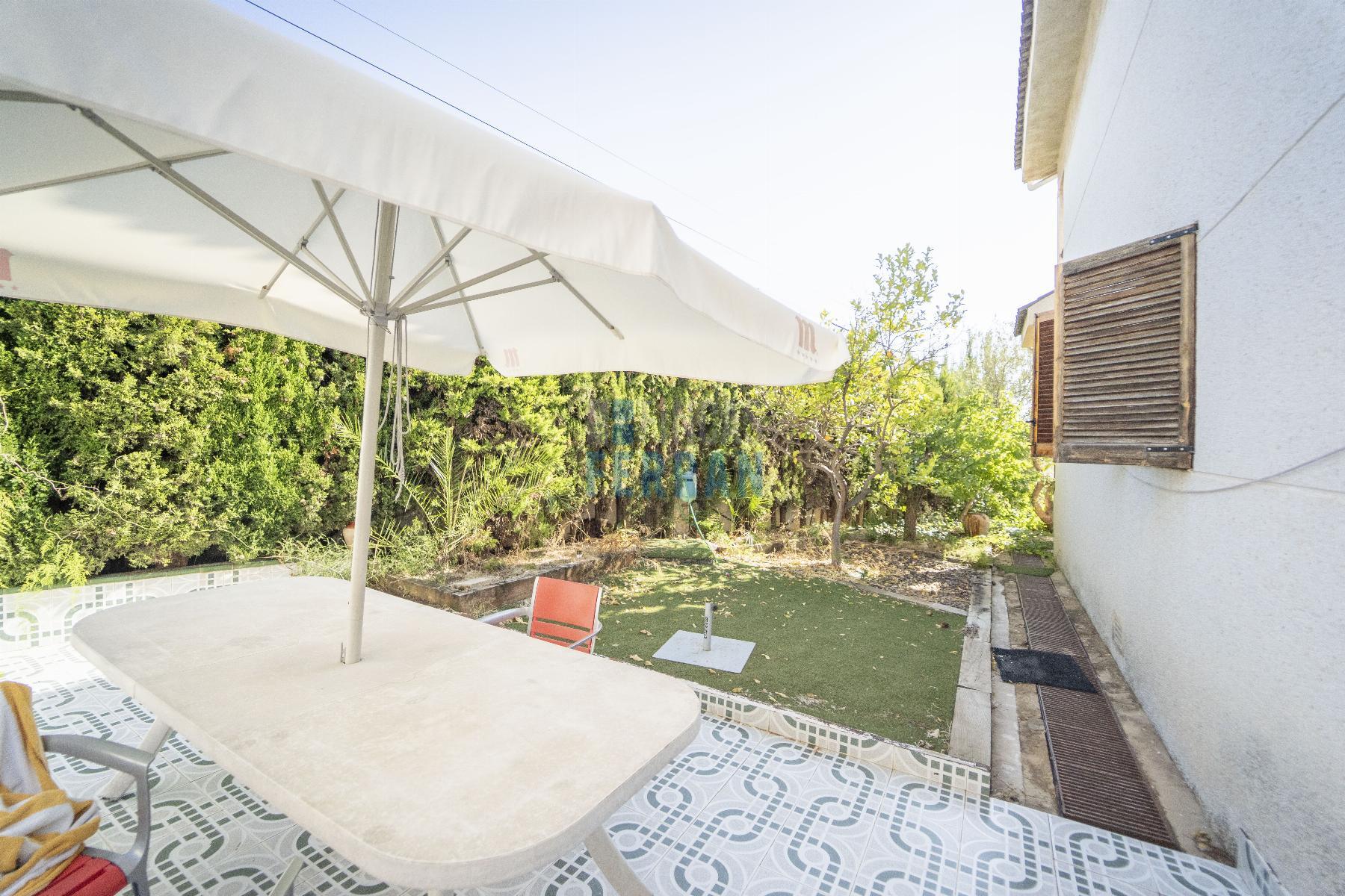 Venta de casa en Coma - Ruga