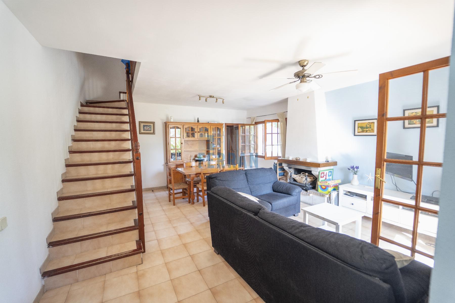 Venta de casa en Coma - Ruga