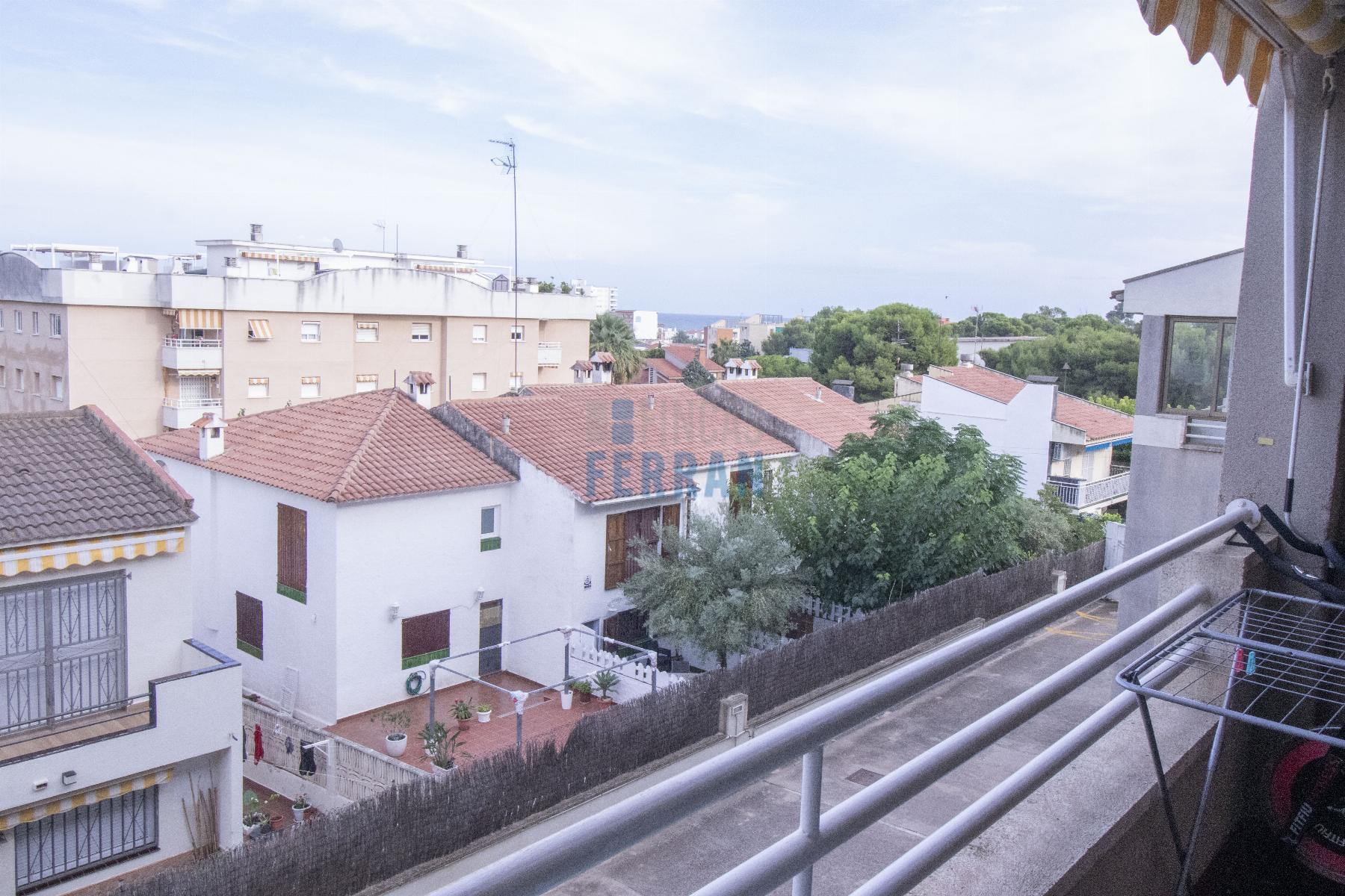 Venta de apartamento en Coma - Ruga