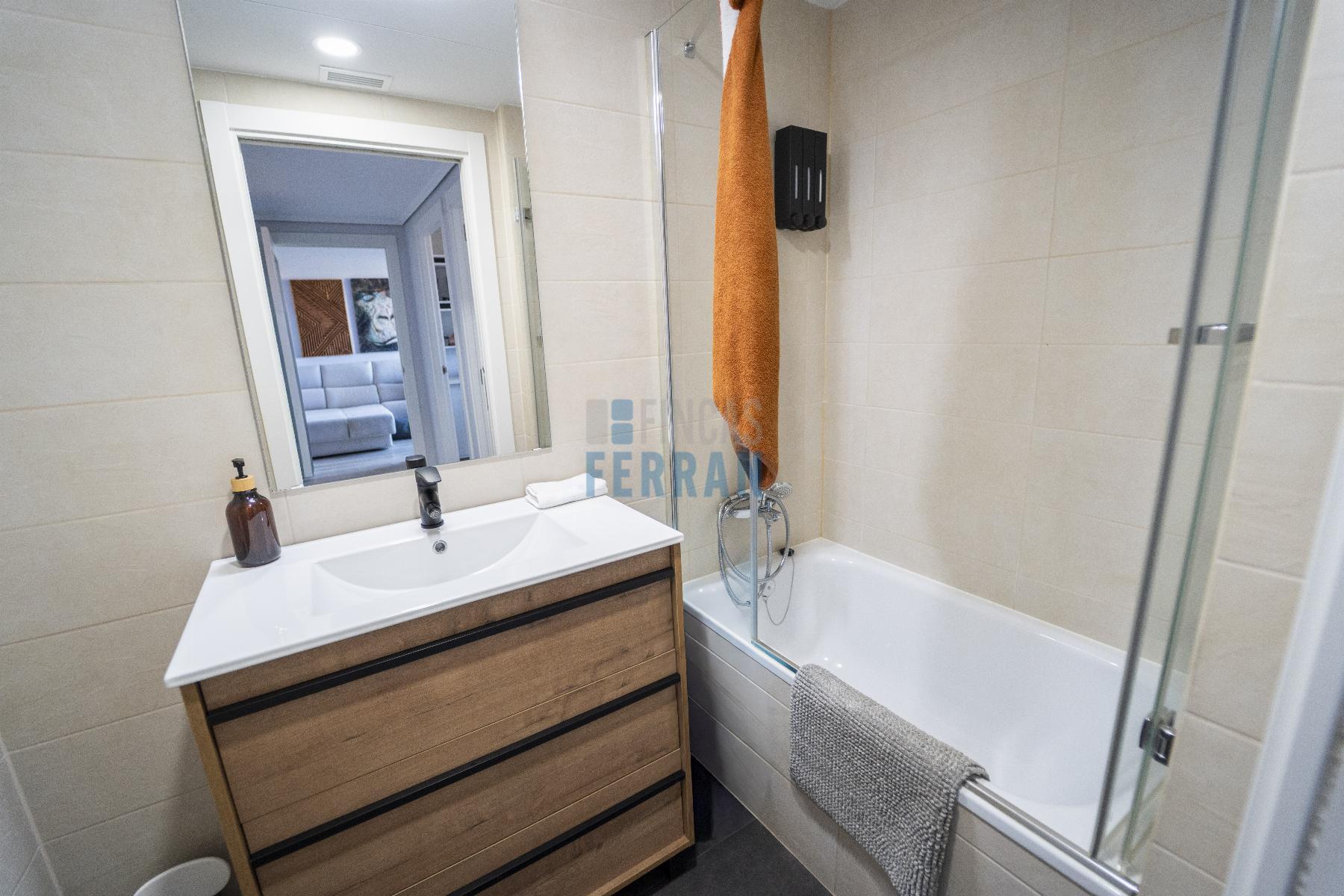 Venta de piso en Cornellà de Llobregat