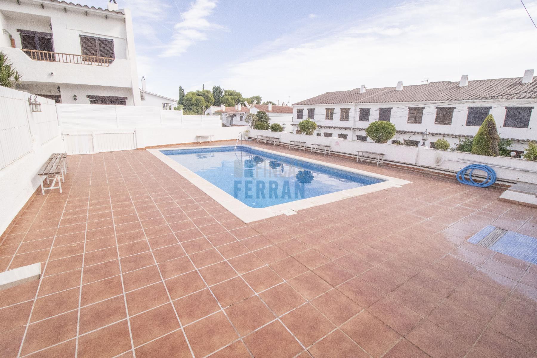 Venta de casa en Coma - Ruga