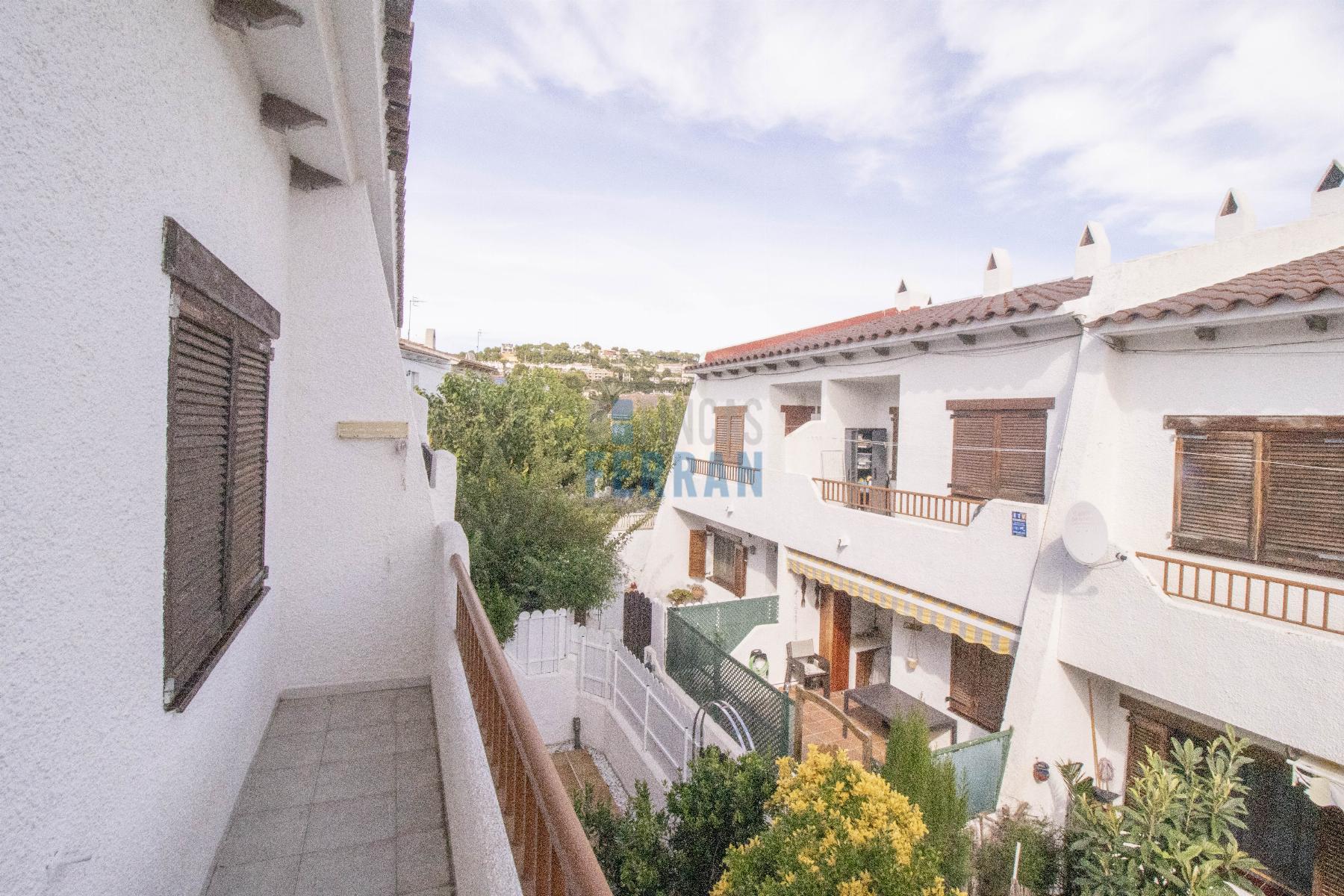 Venta de casa en Coma - Ruga