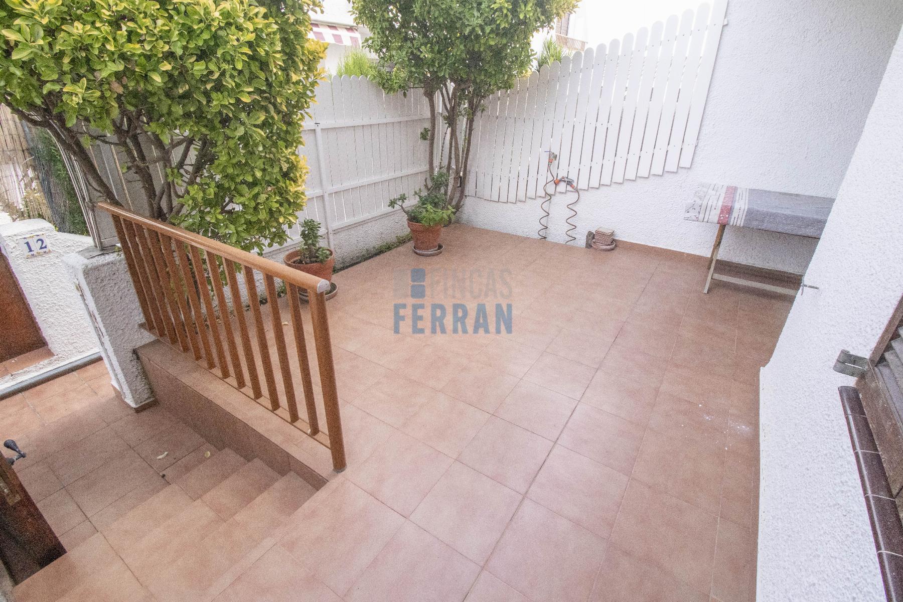 Venta de casa en Coma - Ruga