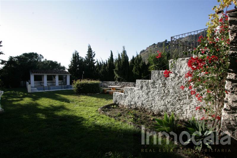 For sale of villa in Mijas
