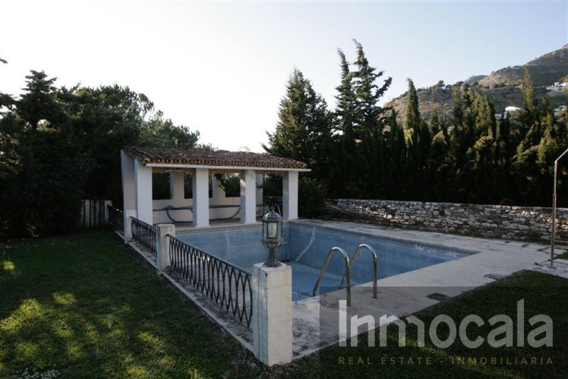 For sale of villa in Mijas