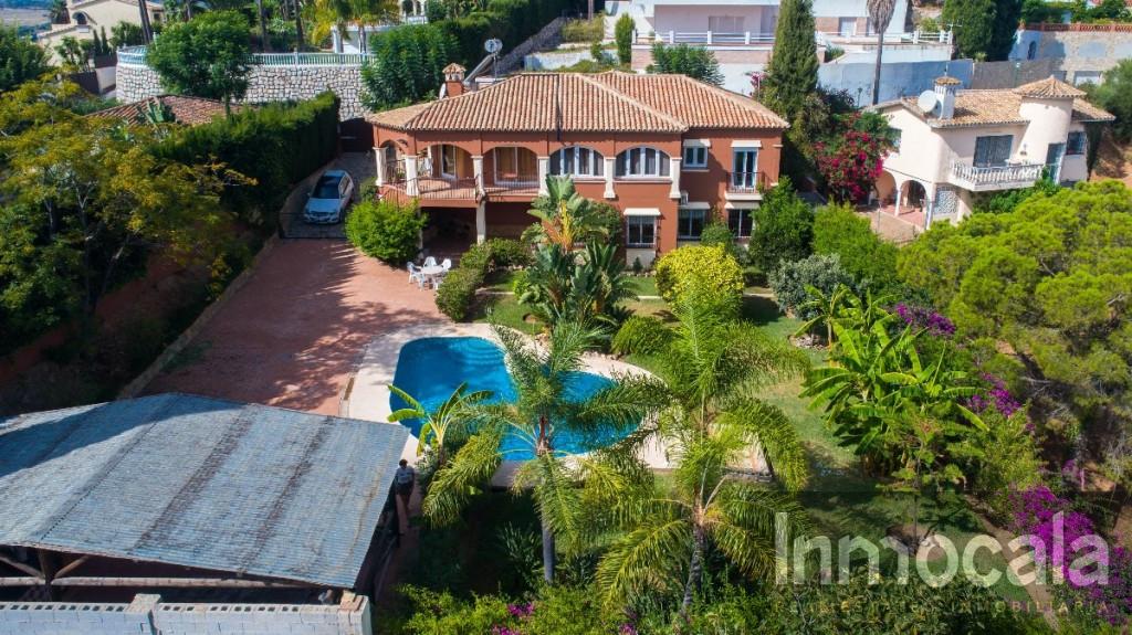 For sale of villa in Campo Mijas