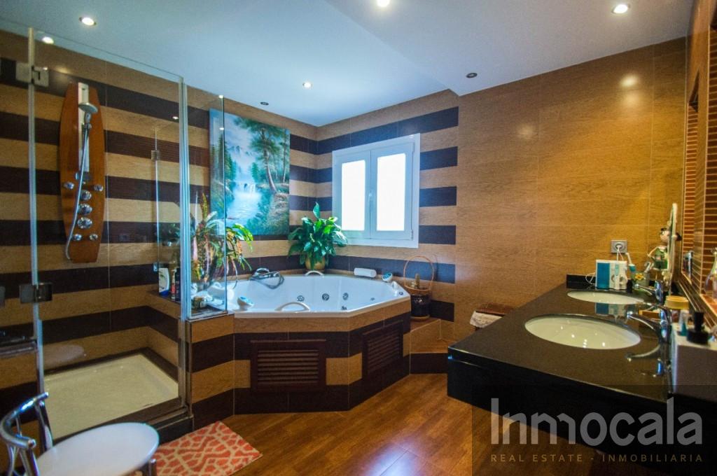 Venta de villa en Campo Mijas