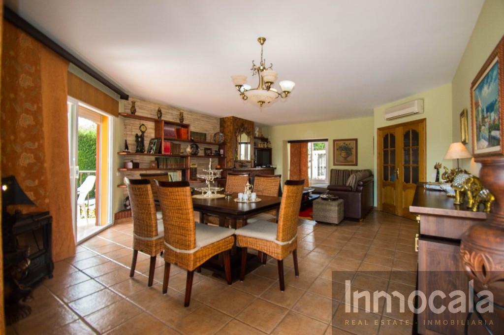 Venta de villa en Campo Mijas