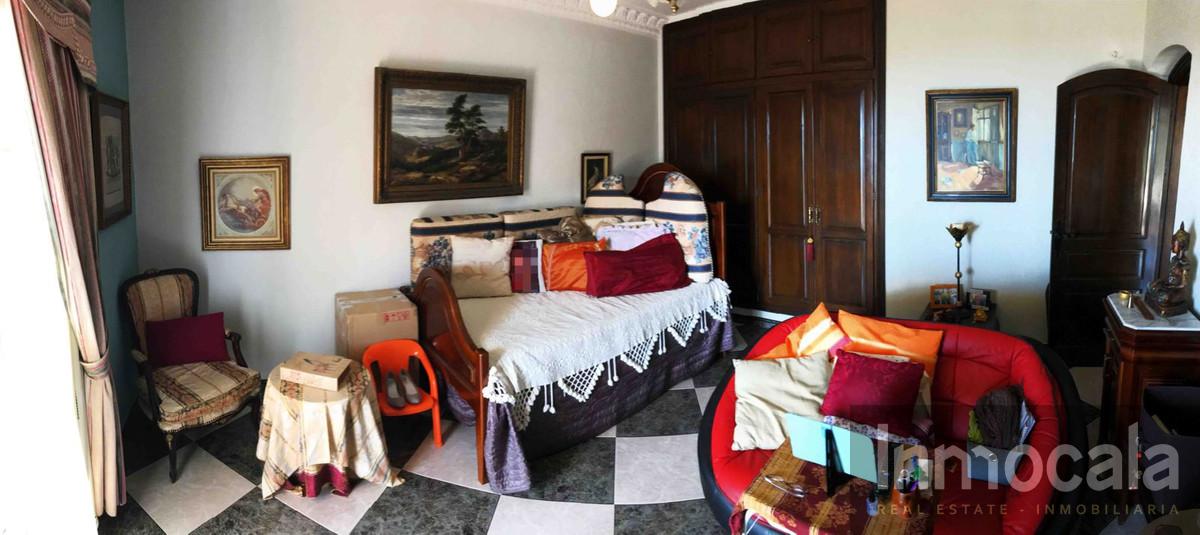For sale of villa in Mijas