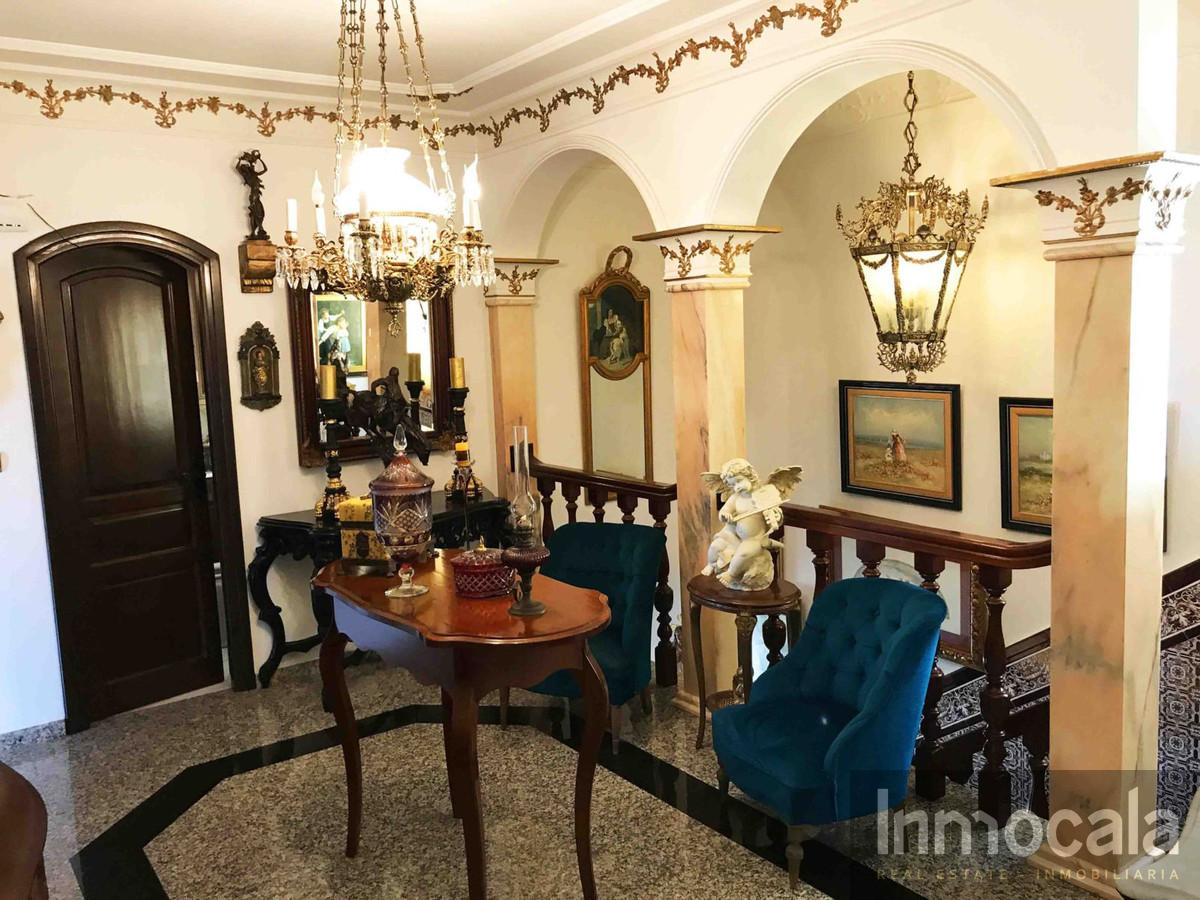 For sale of villa in Mijas