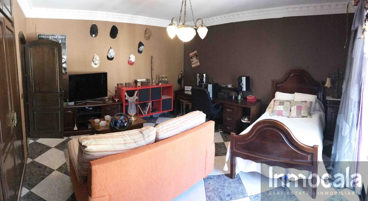 For sale of villa in Mijas