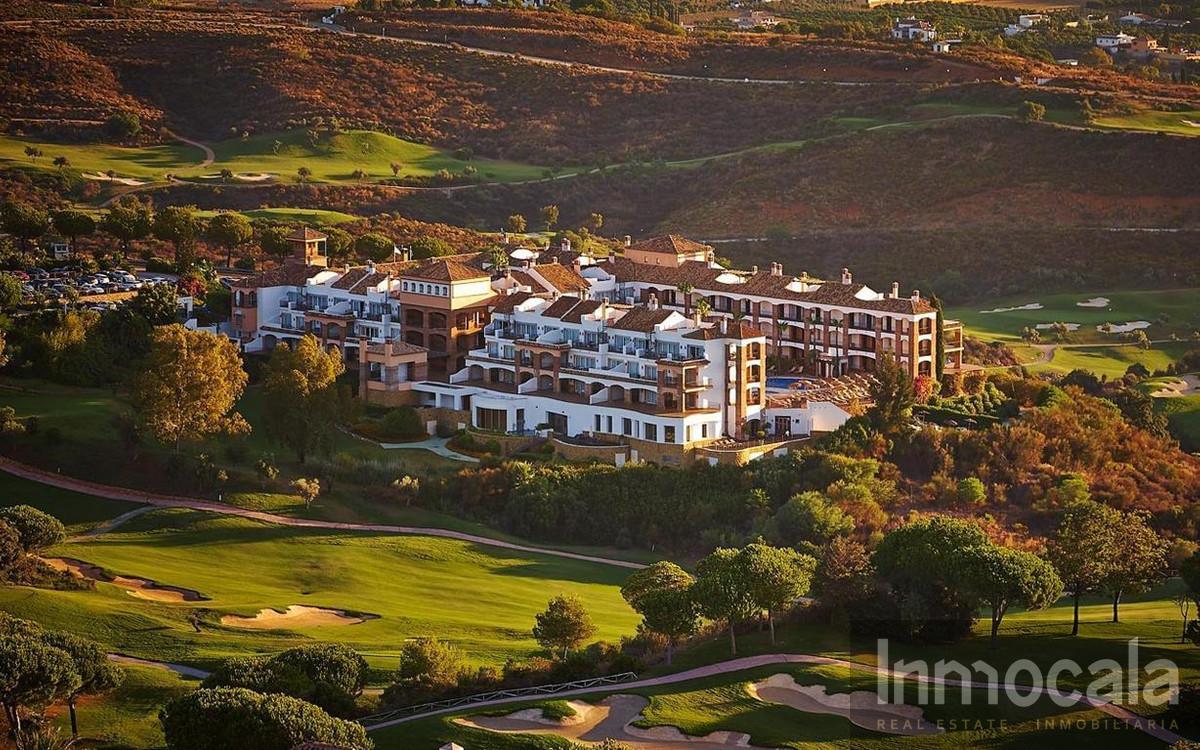 For sale of land in Mijas Costa