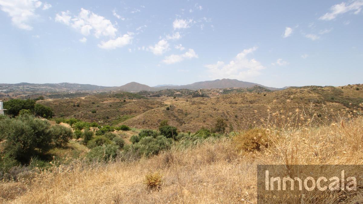 For sale of land in Mijas Costa