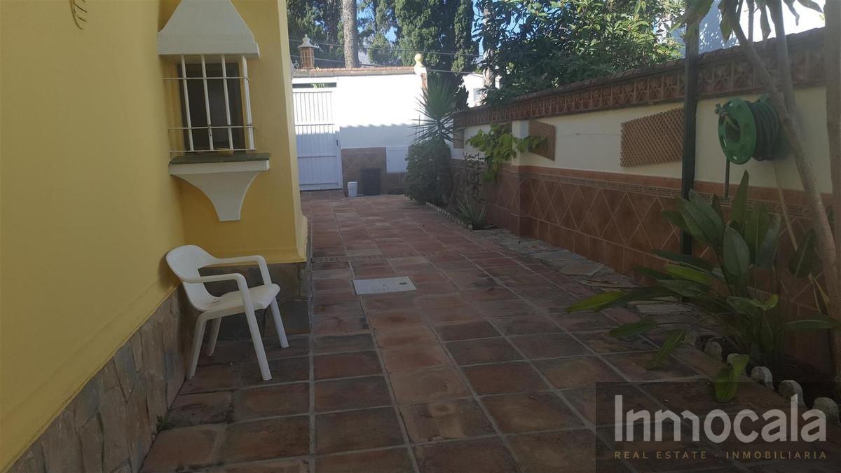 For sale of villa in Mijas Costa