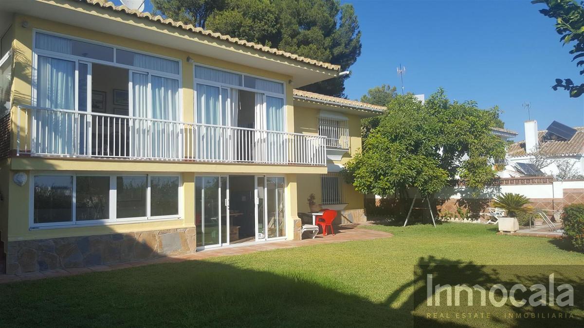 For sale of villa in Mijas Costa