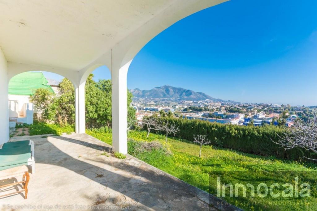 For sale of villa in Mijas Costa