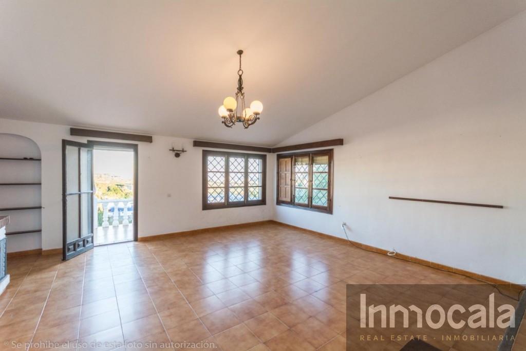 For sale of villa in Mijas Costa