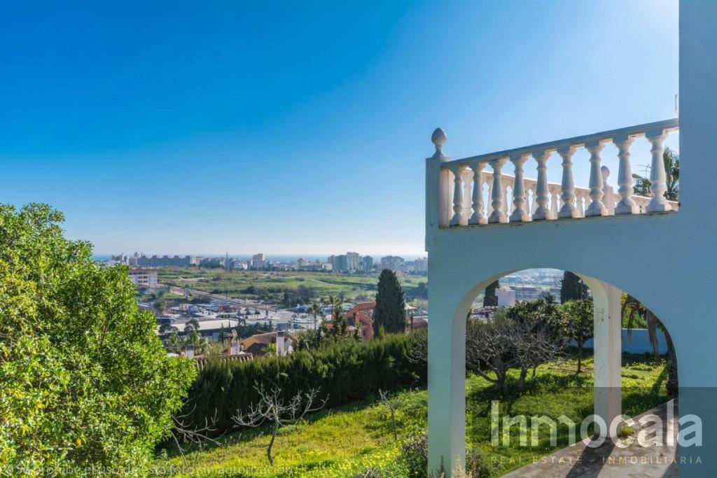 For sale of villa in Mijas Costa