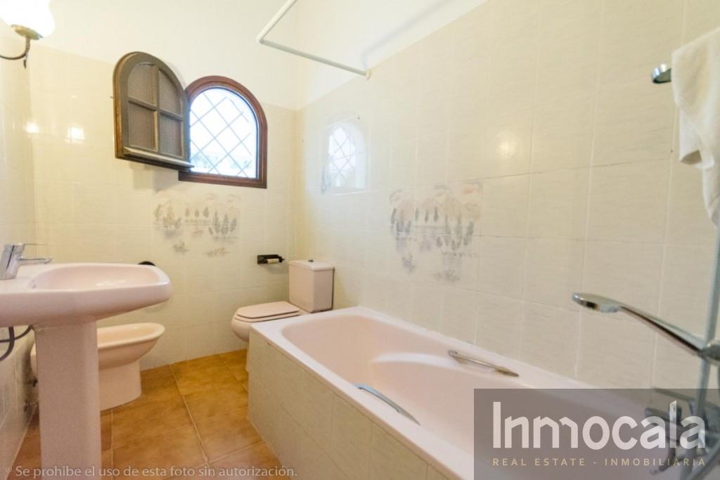 For sale of villa in Mijas Costa