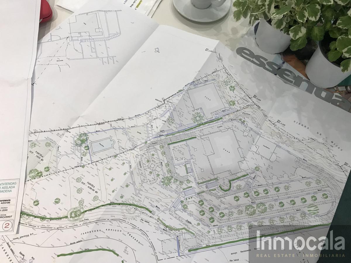 For sale of land in Mijas