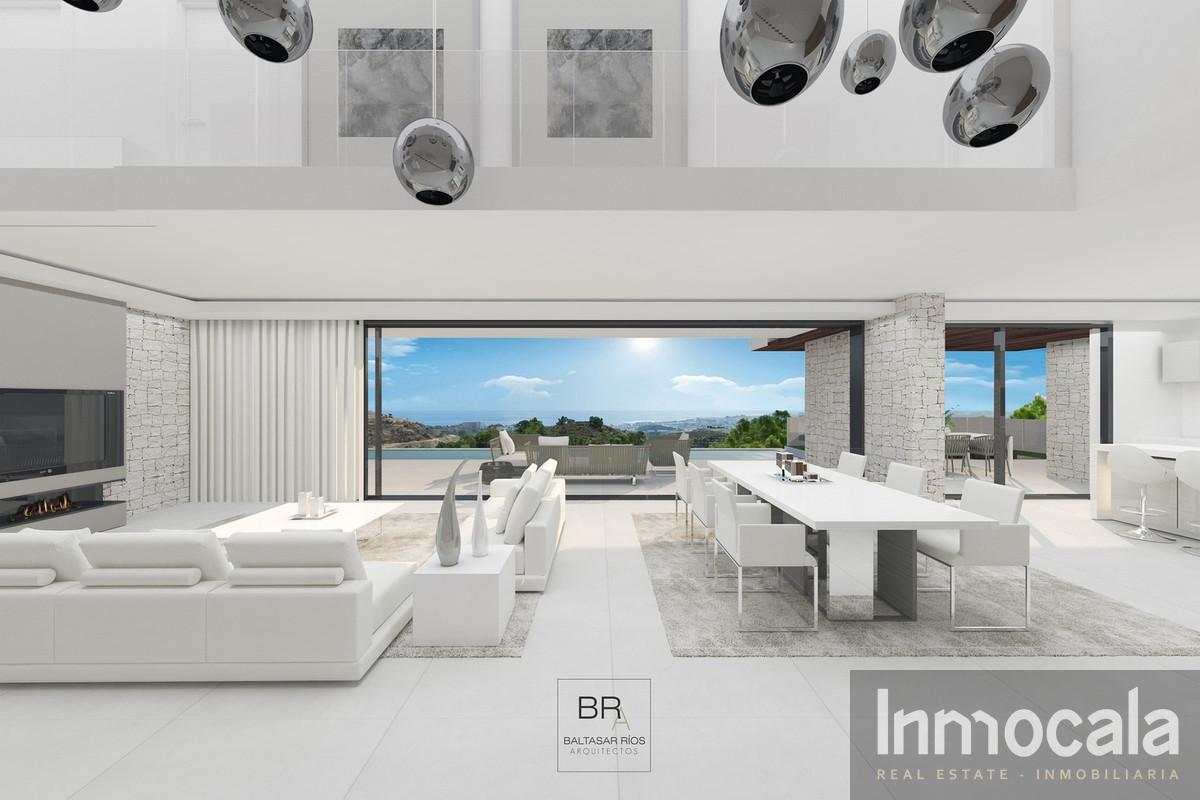 For sale of villa in Mijas