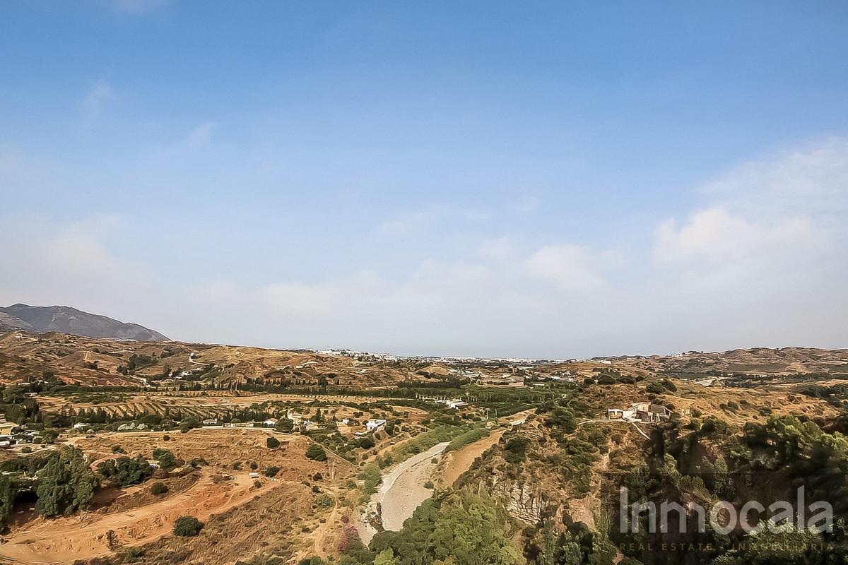 For sale of villa in Mijas