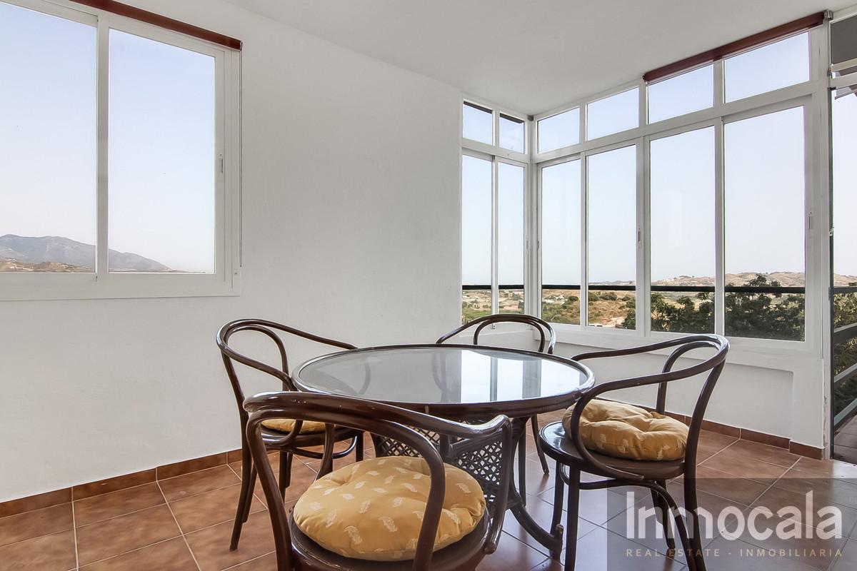 For sale of villa in Mijas