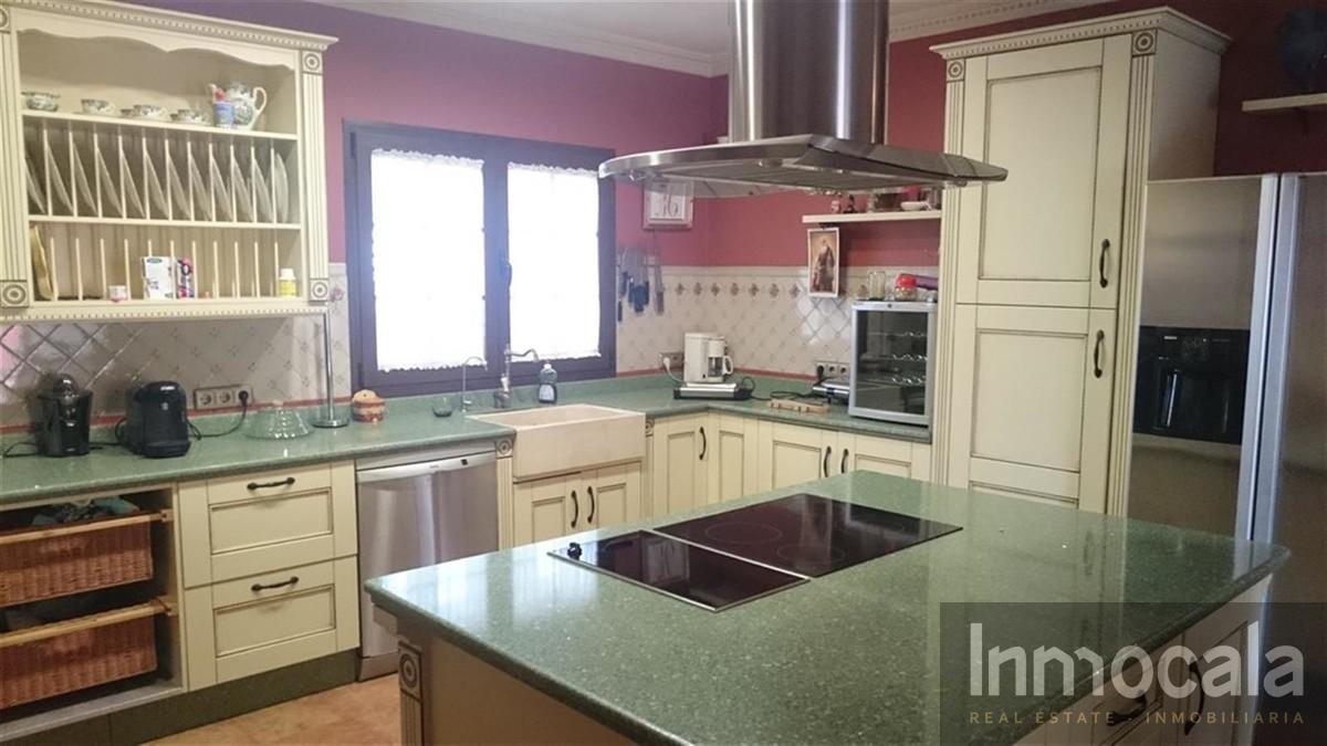 For sale of villa in Mijas Costa