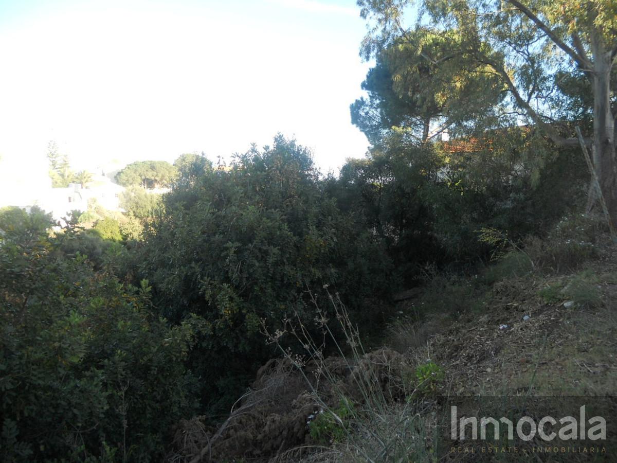 For sale of land in Fuengirola