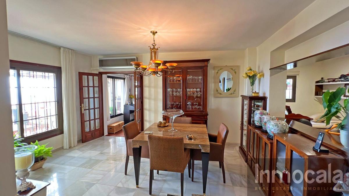 For sale of villa in Mijas