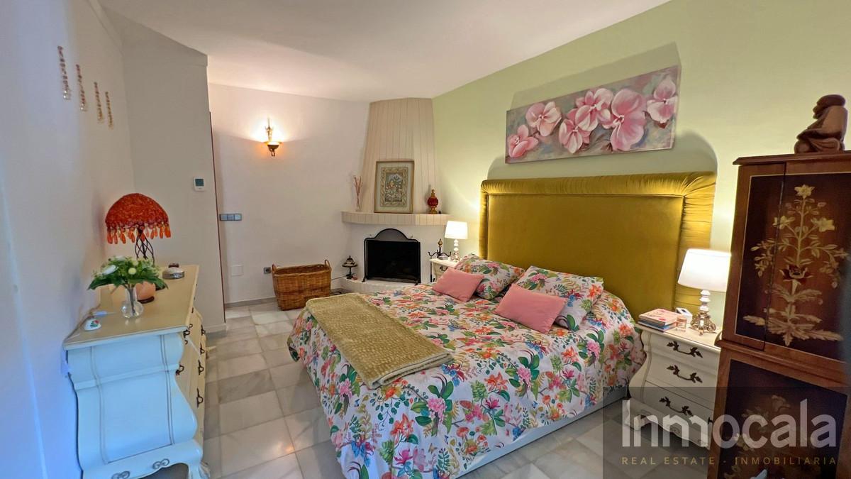 For sale of villa in Mijas