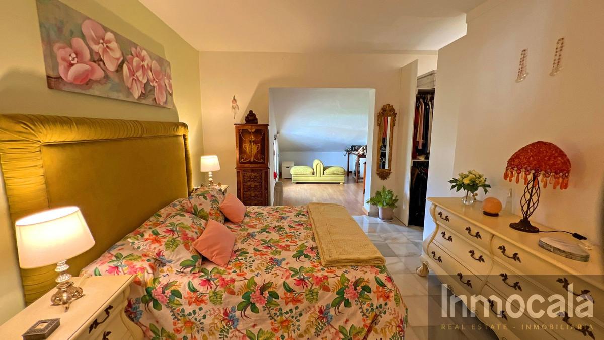 For sale of villa in Mijas