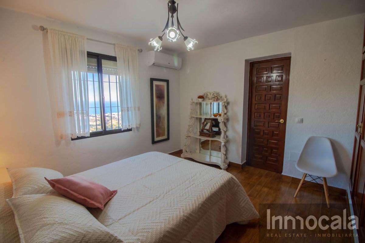 For sale of villa in Mijas