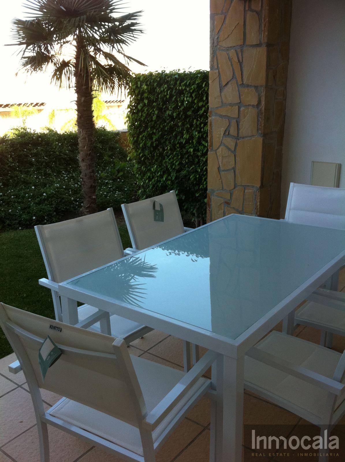 For sale of villa in La Cala de Mijas