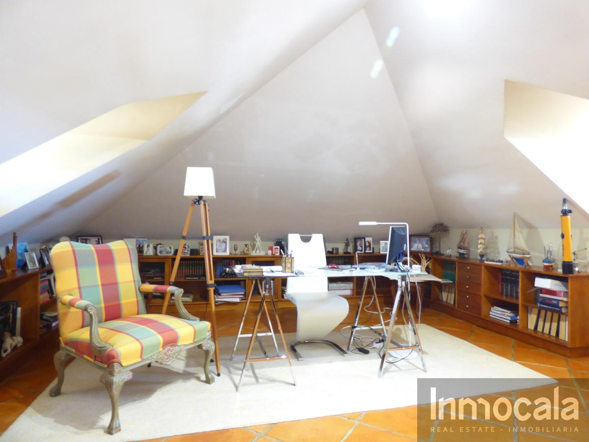 For sale of villa in Mijas