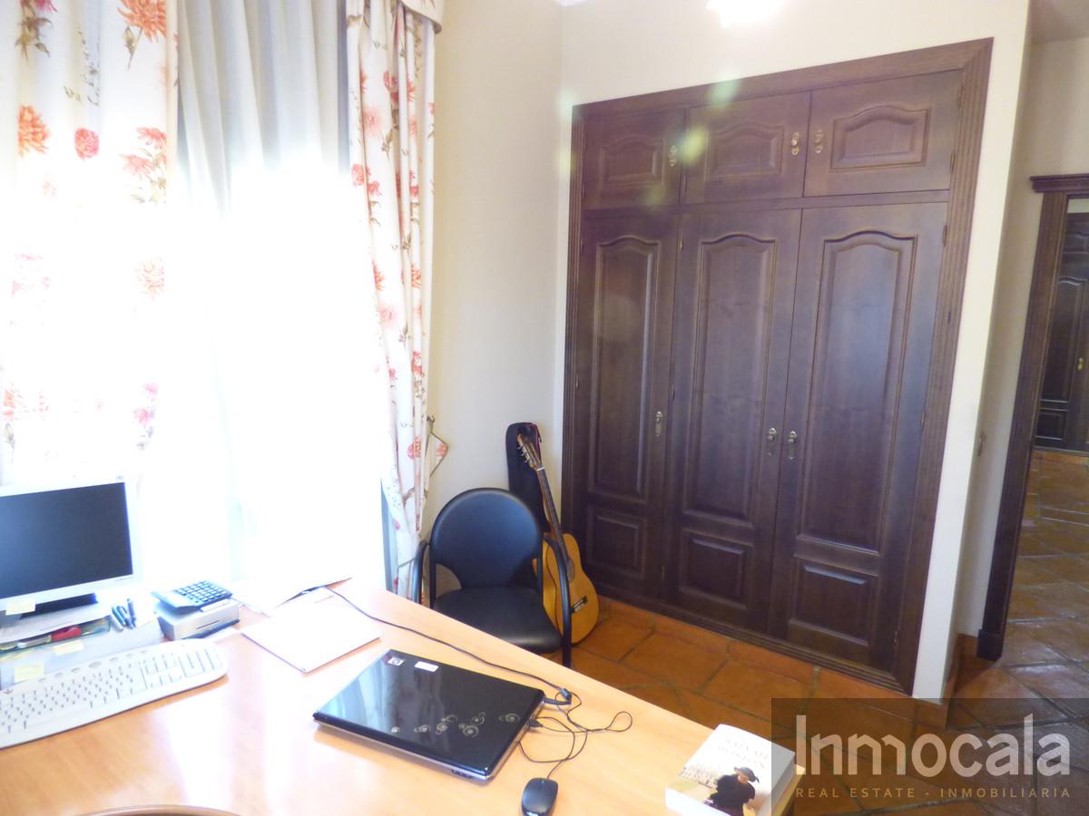 For sale of villa in Mijas