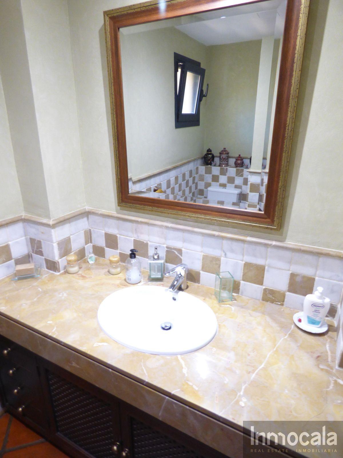For sale of villa in Mijas