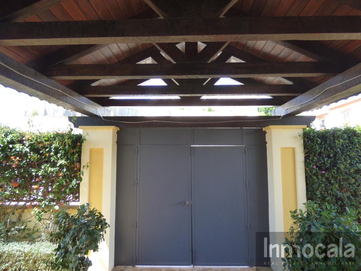 For sale of villa in Mijas