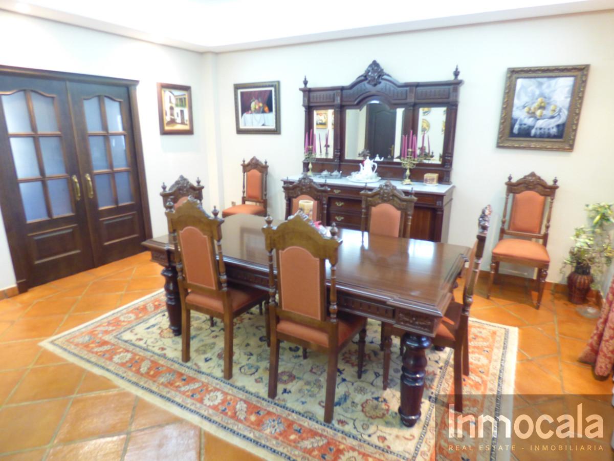 For sale of villa in Mijas