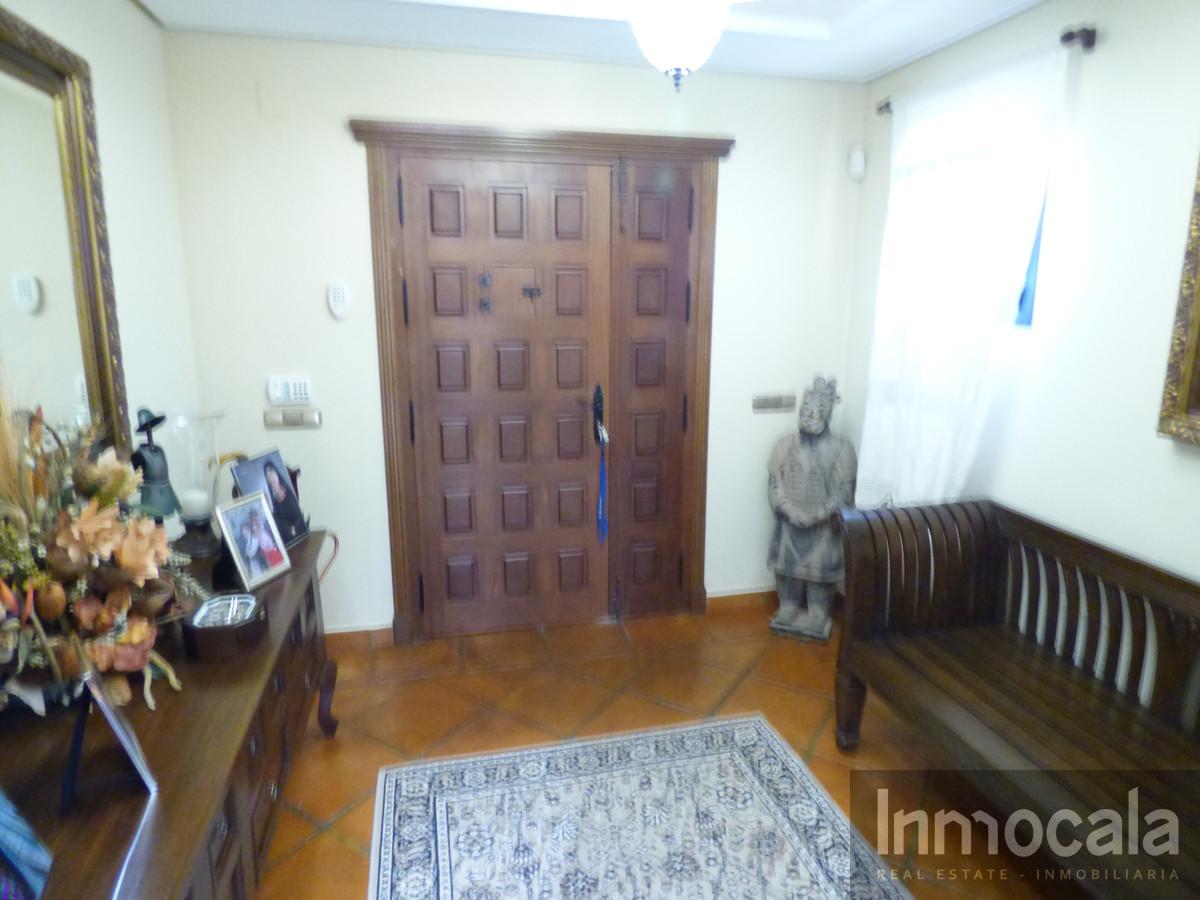For sale of villa in Mijas