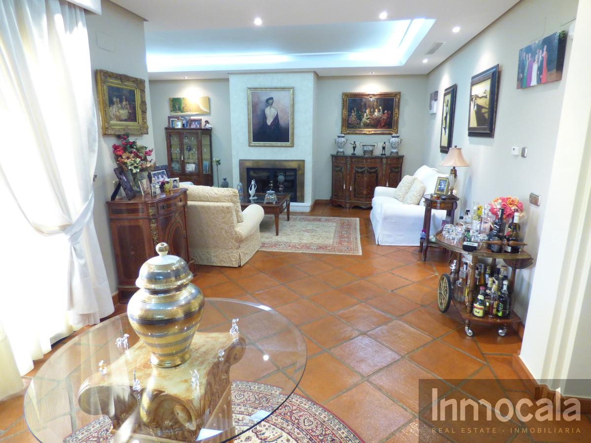 For sale of villa in Mijas