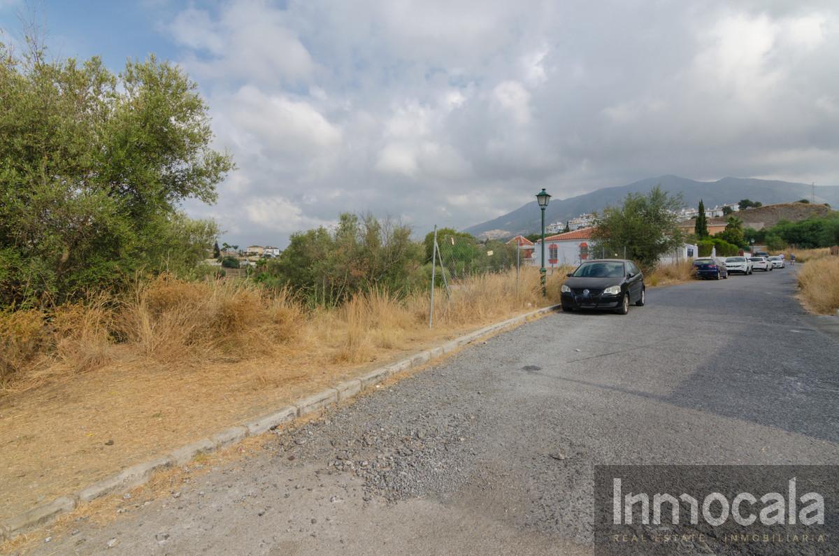 For sale of land in Mijas Costa