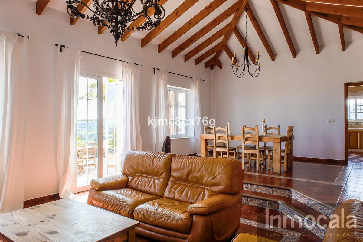 For sale of villa in Mijas