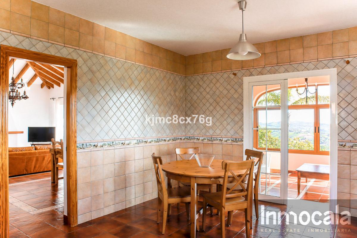 For sale of villa in Mijas