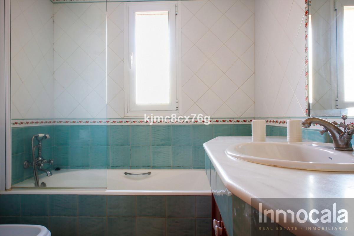 For sale of villa in Mijas