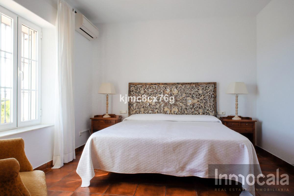 For sale of villa in Mijas