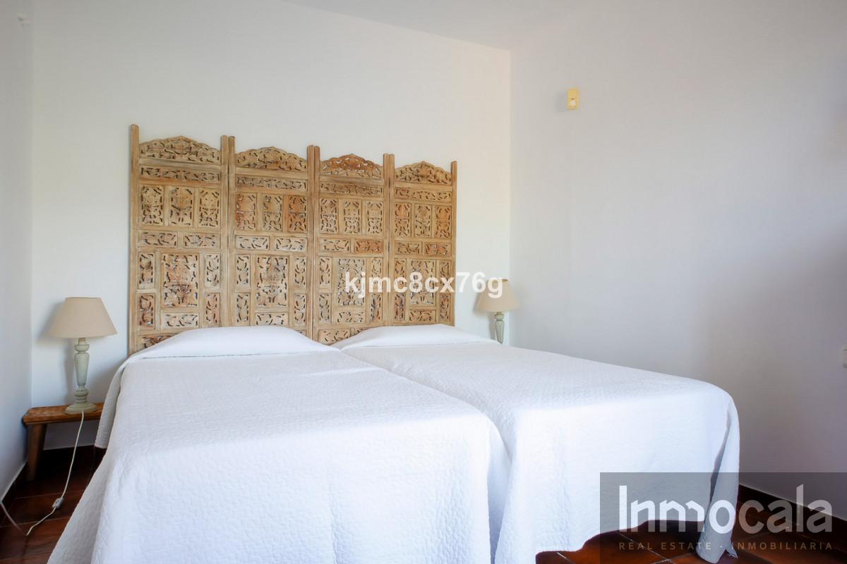 For sale of villa in Mijas
